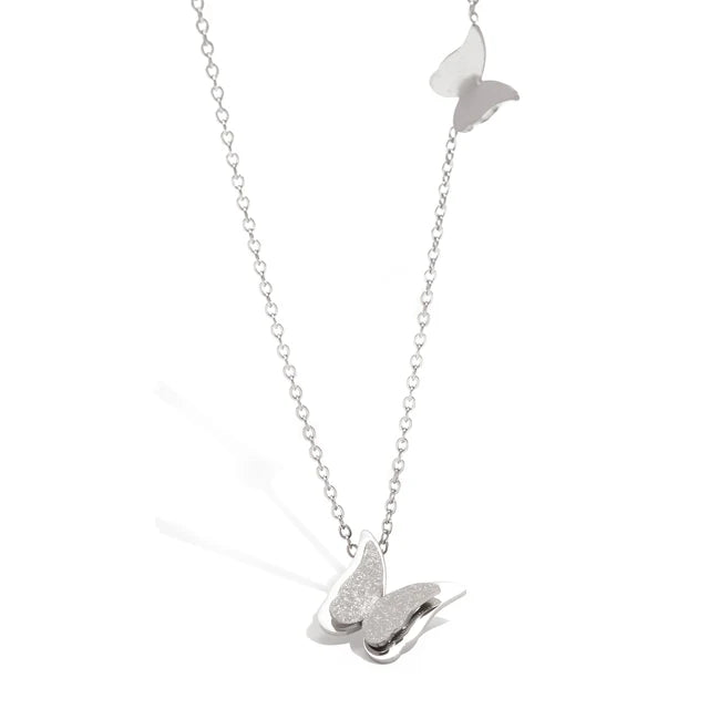 Butterfly Pendant Necklaces for Ladies, Stainless Steel Non Fading Exquisite Jewelry