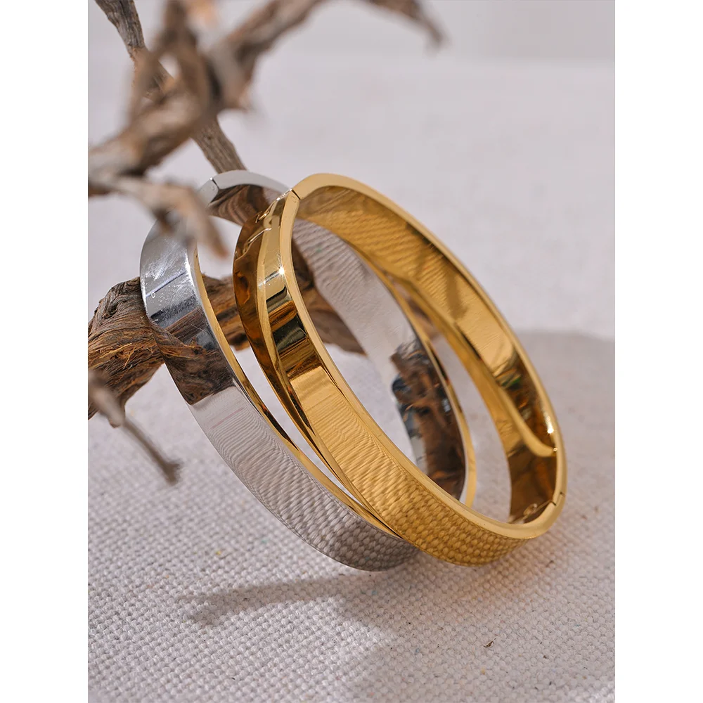 Texture Gold Silver Color Waterproof Stainless Steel Round Wide Bracelet Bangle