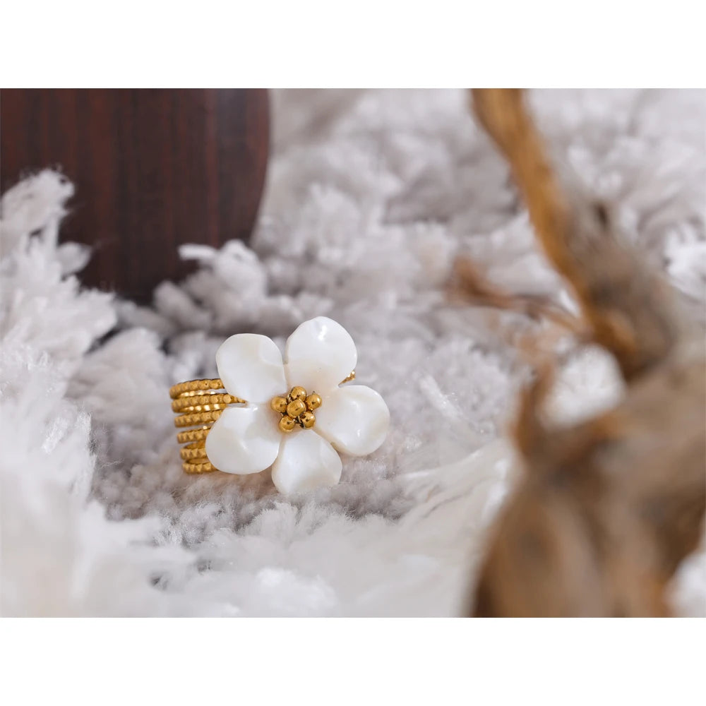 Thicker Natural Shell Flower Open 18K Gold Plated Ring Fashion Stainless Steel Stylish Exquisite